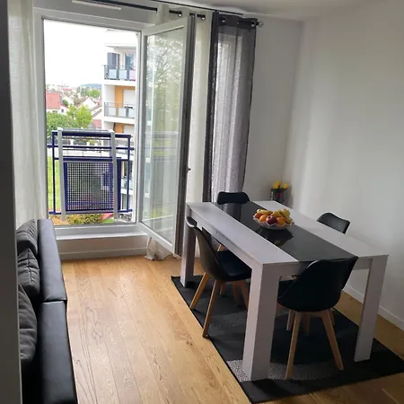 Smb Apartment Bezons Exterior photo